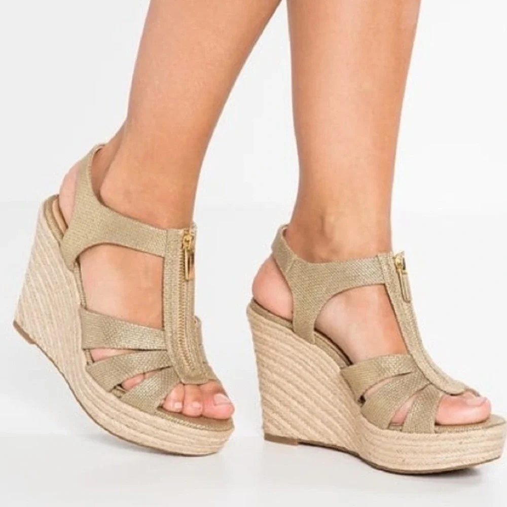 Michael Kors Berkley Wedge Sandals Oregano Green Espadrille T-Strap 10M NIB $118